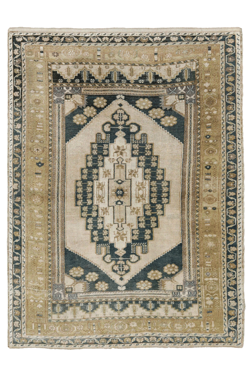Antique Turkey Traditional Rug 93155