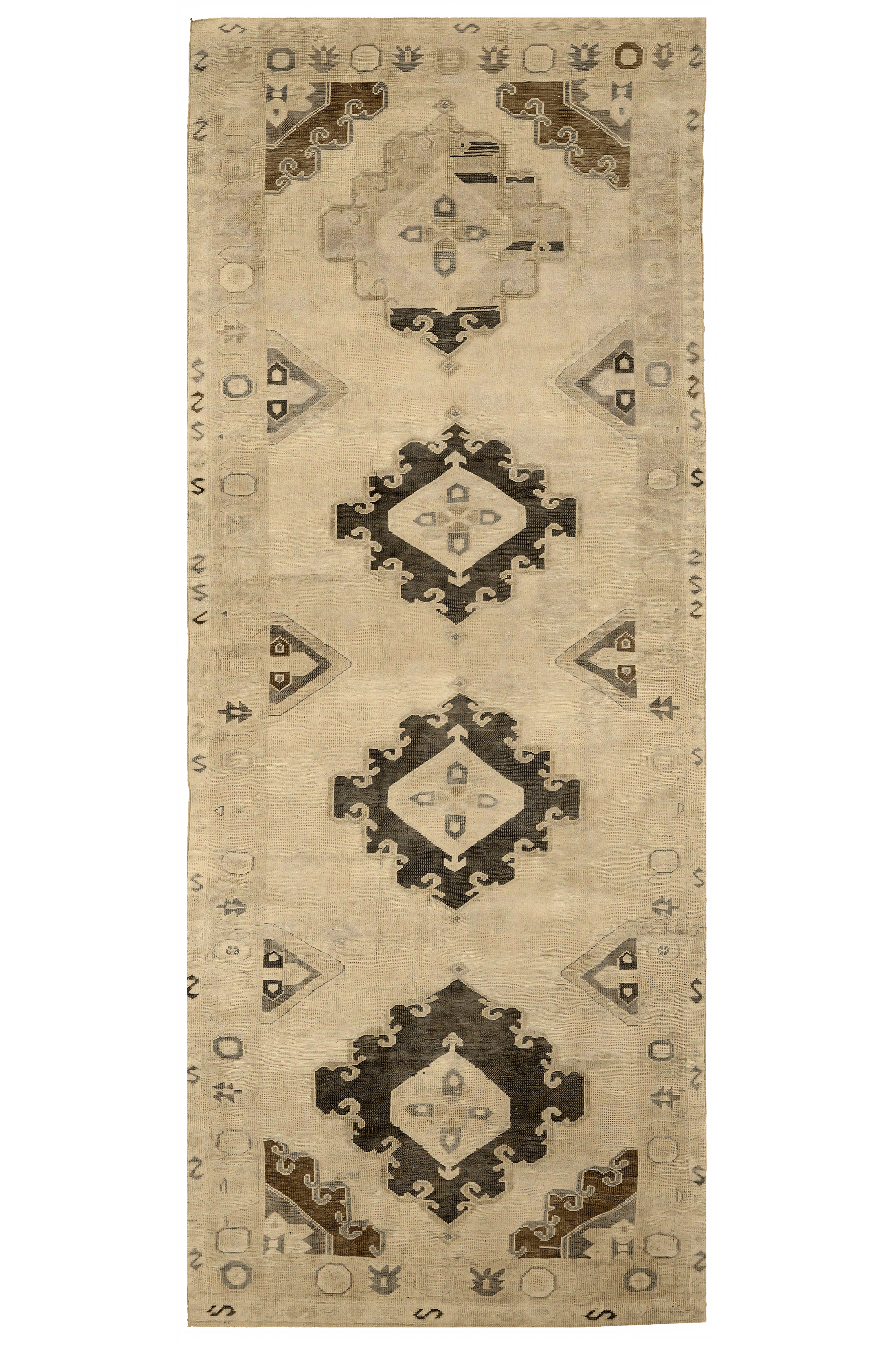 Antique Turkey Traditional Rug 92994
