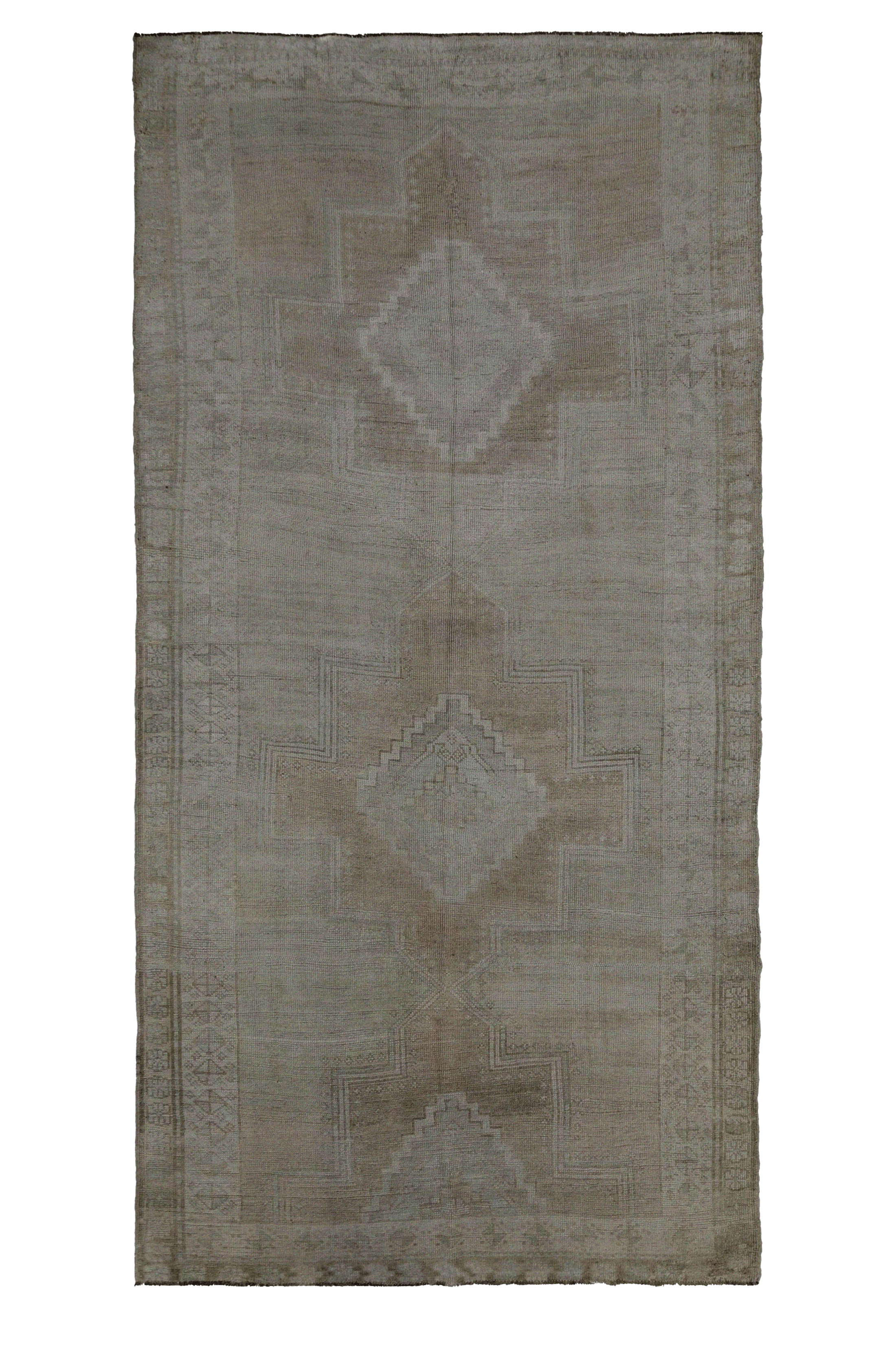 Antique Turkey Traditional Rug 93015