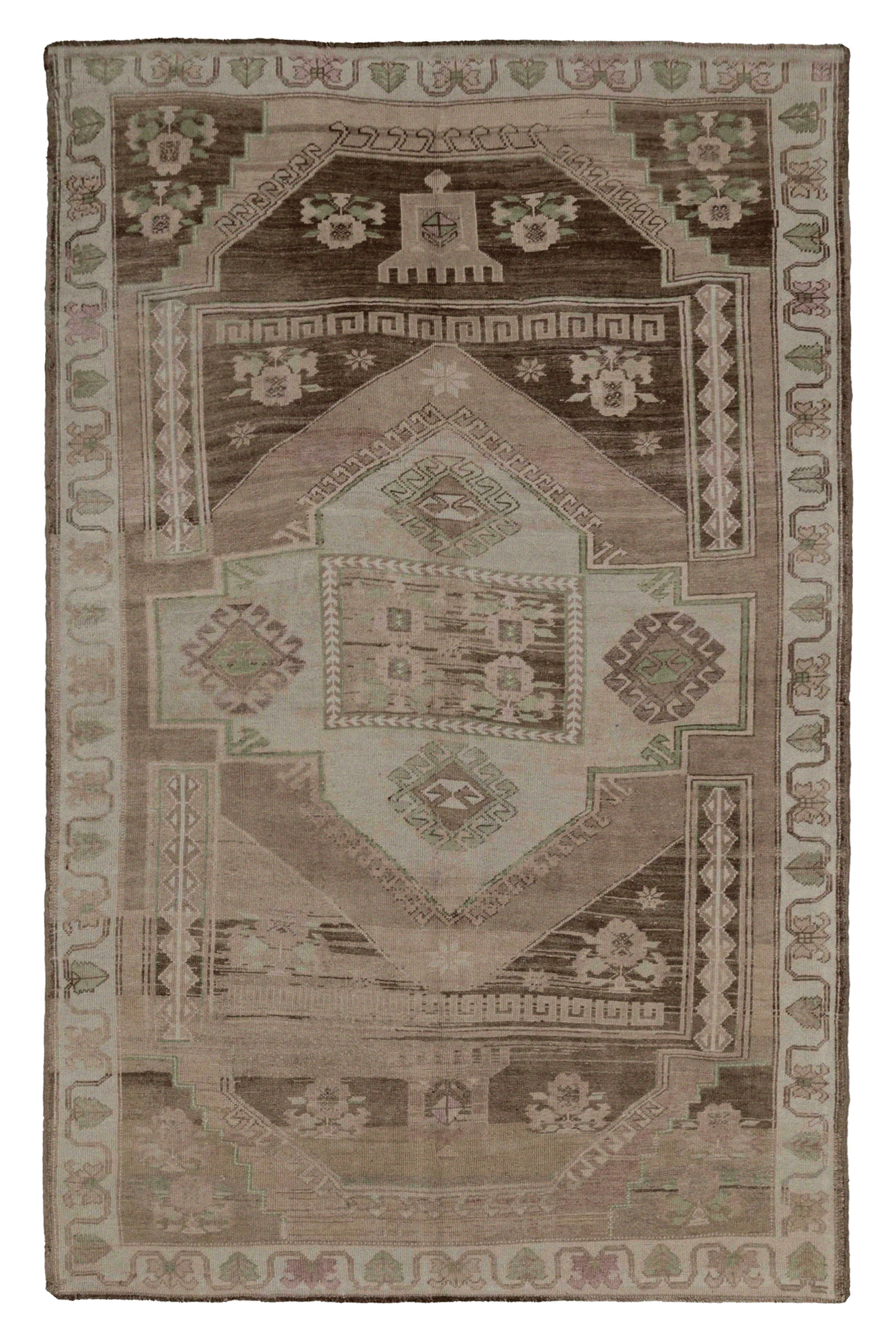 Antique Turkey Traditional Rug 93018