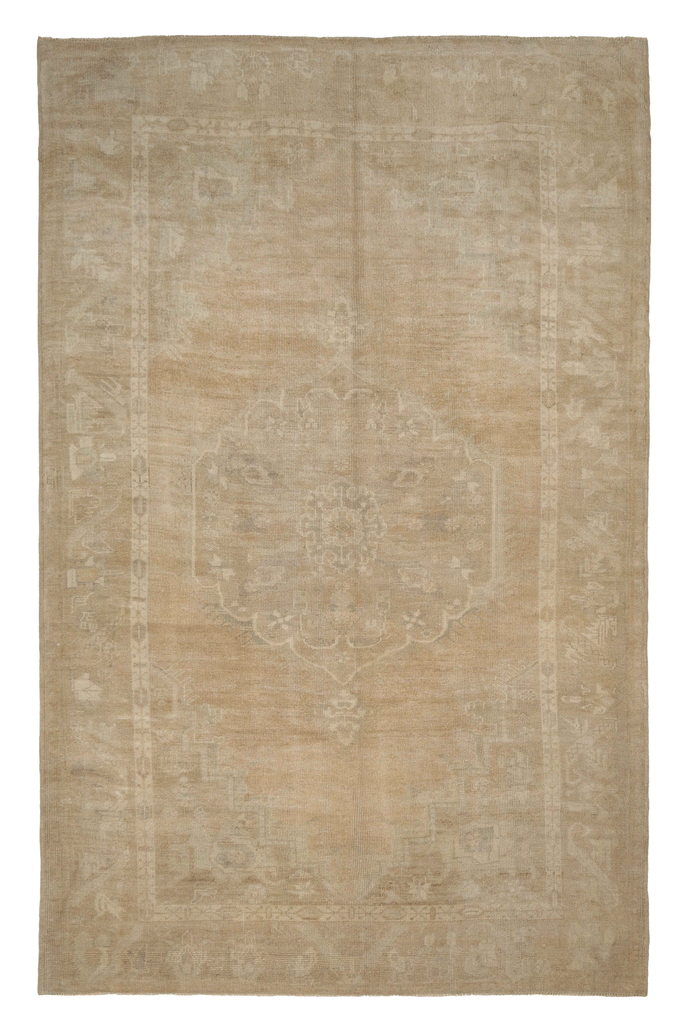 Antique Turkey Traditional Rug 93031