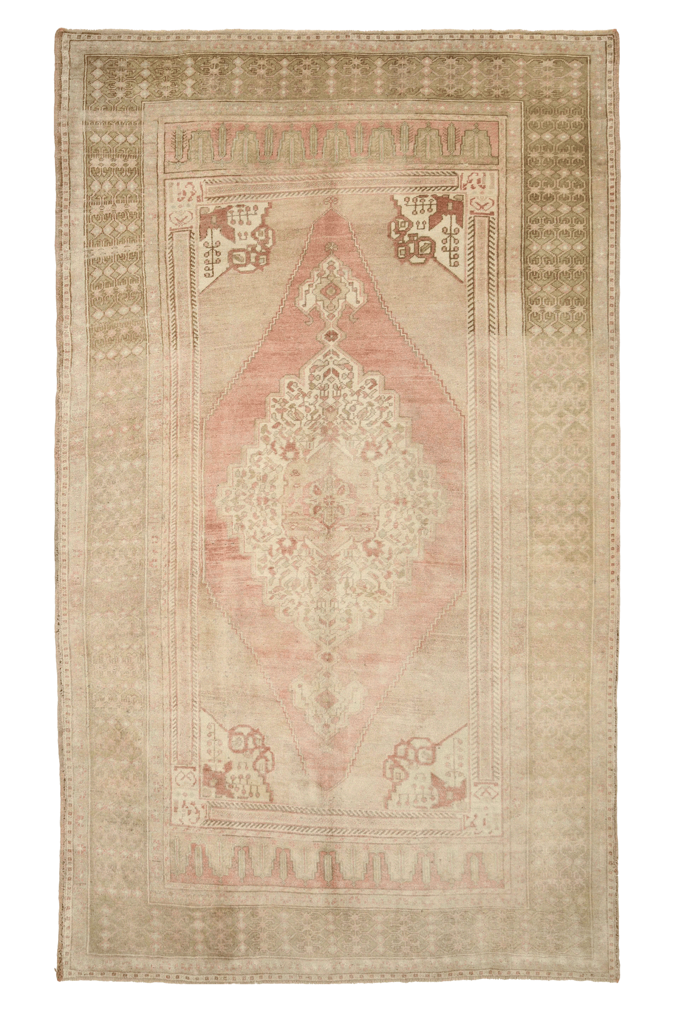 Antique Turkey Traditional Rug 93054