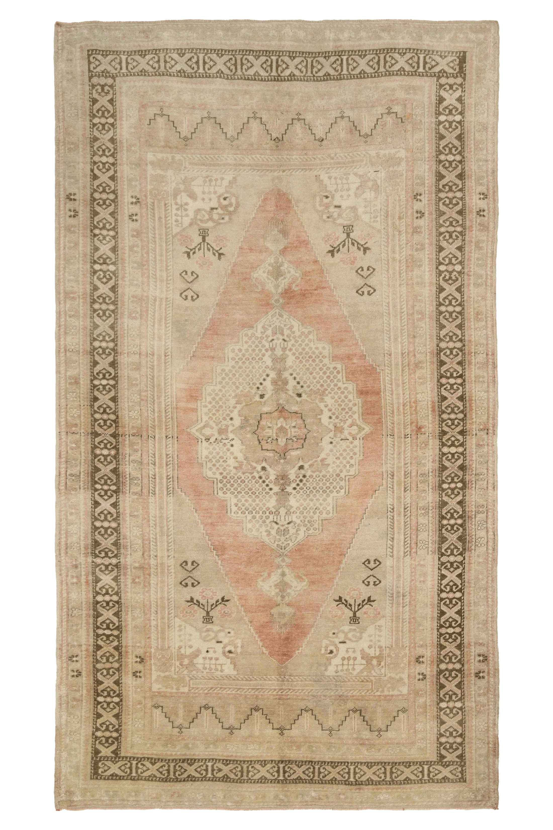 Antique Turkey Traditional Rug 93055