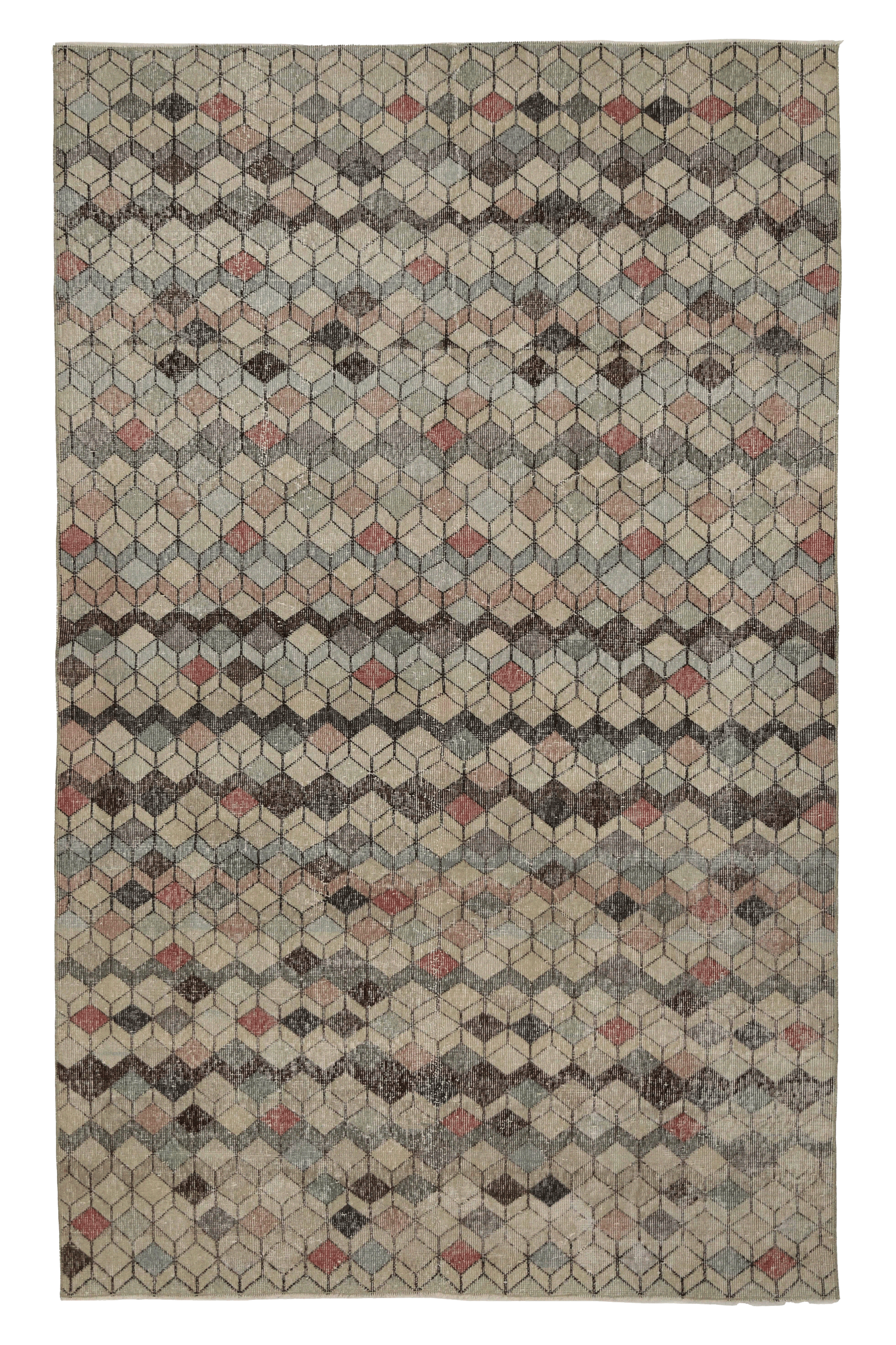 Antique Turkey Traditional Rug 93062