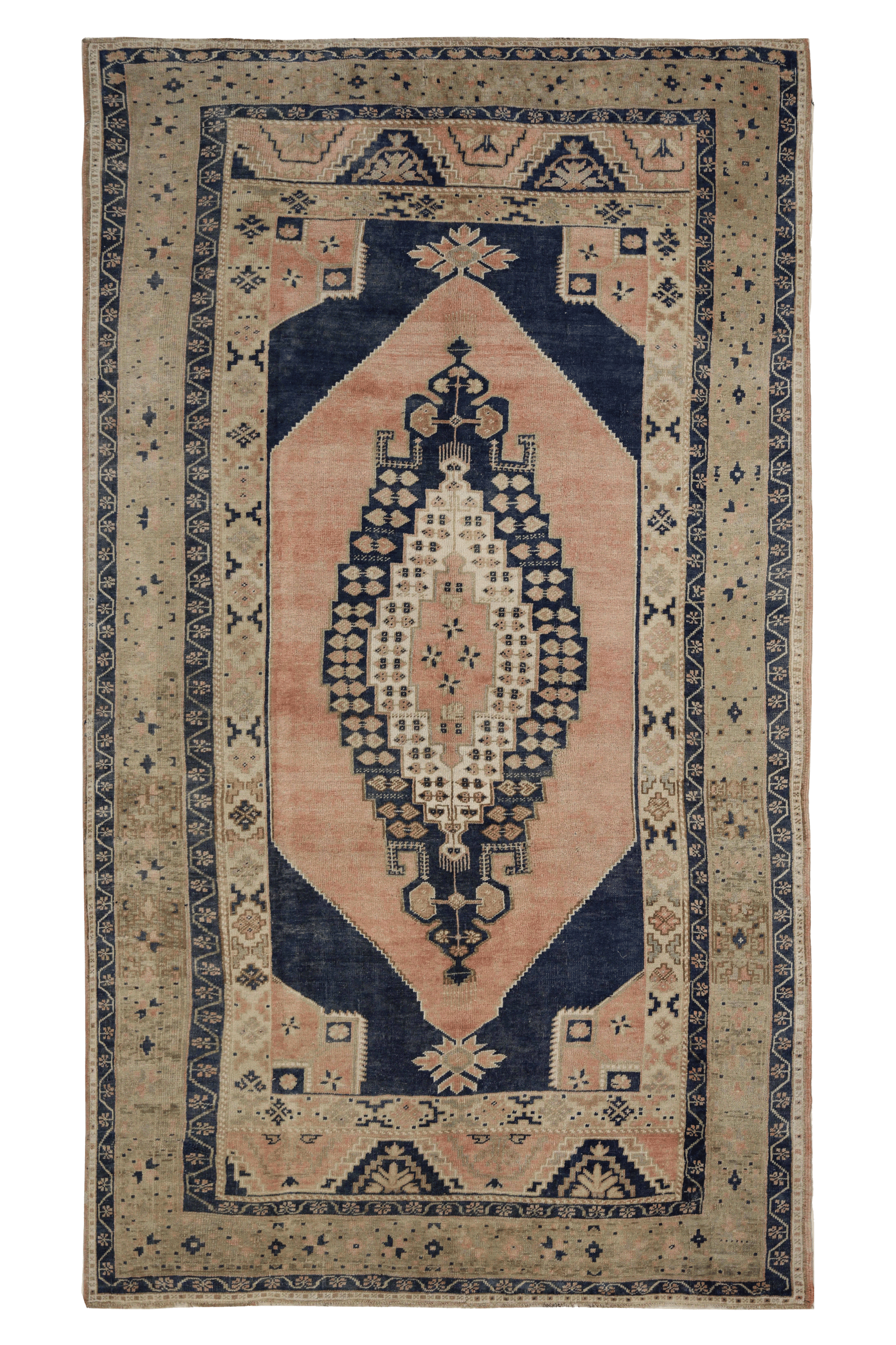 Antique Turkey Traditional Rug 93065