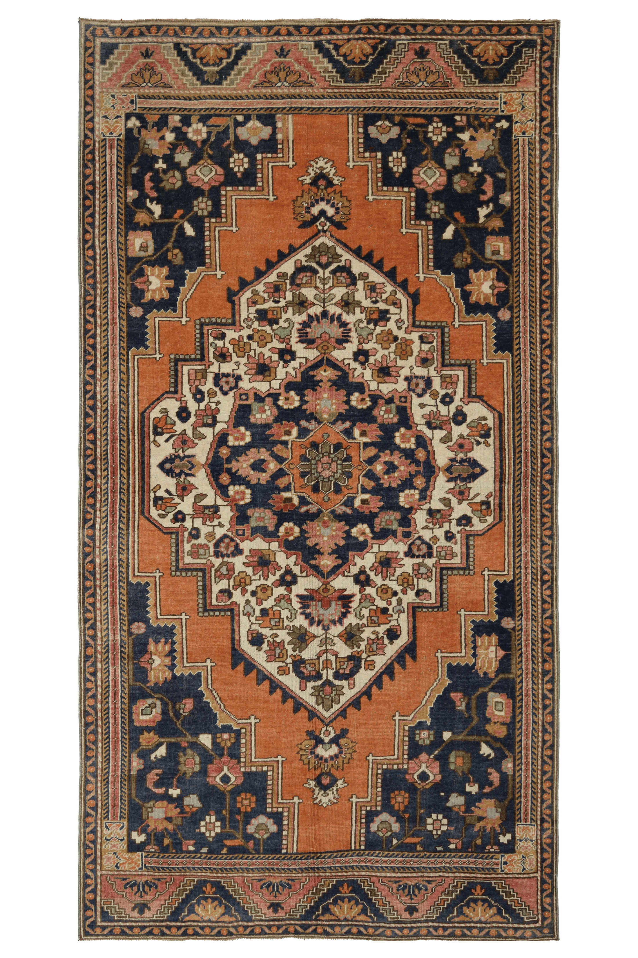 Antique Turkey Traditional Rug 93067