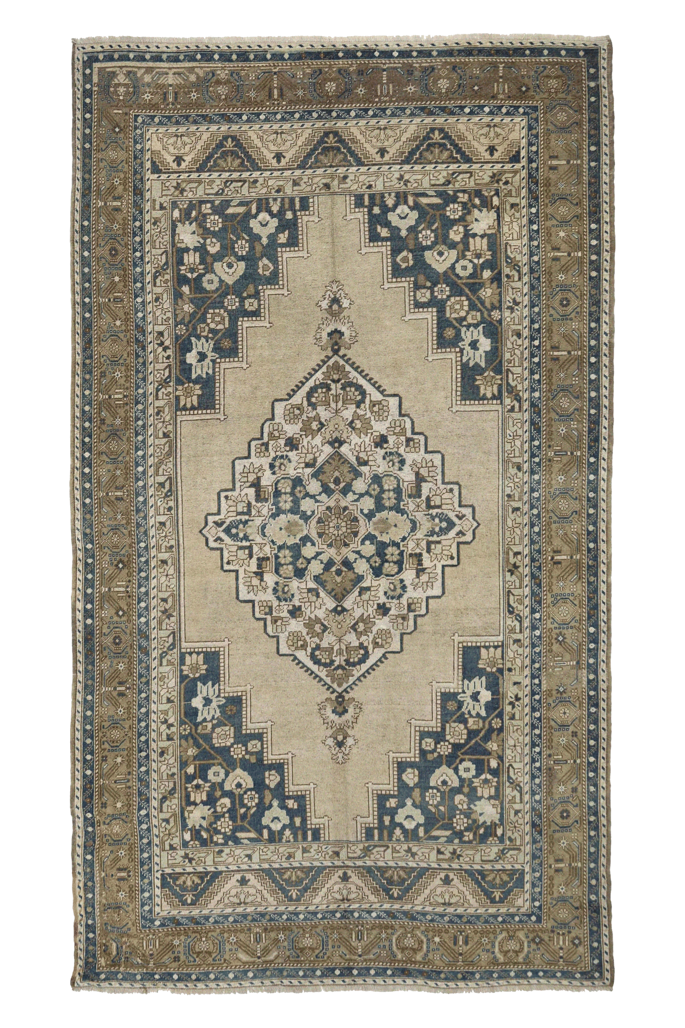 Antique Turkey Traditional Rug 93105