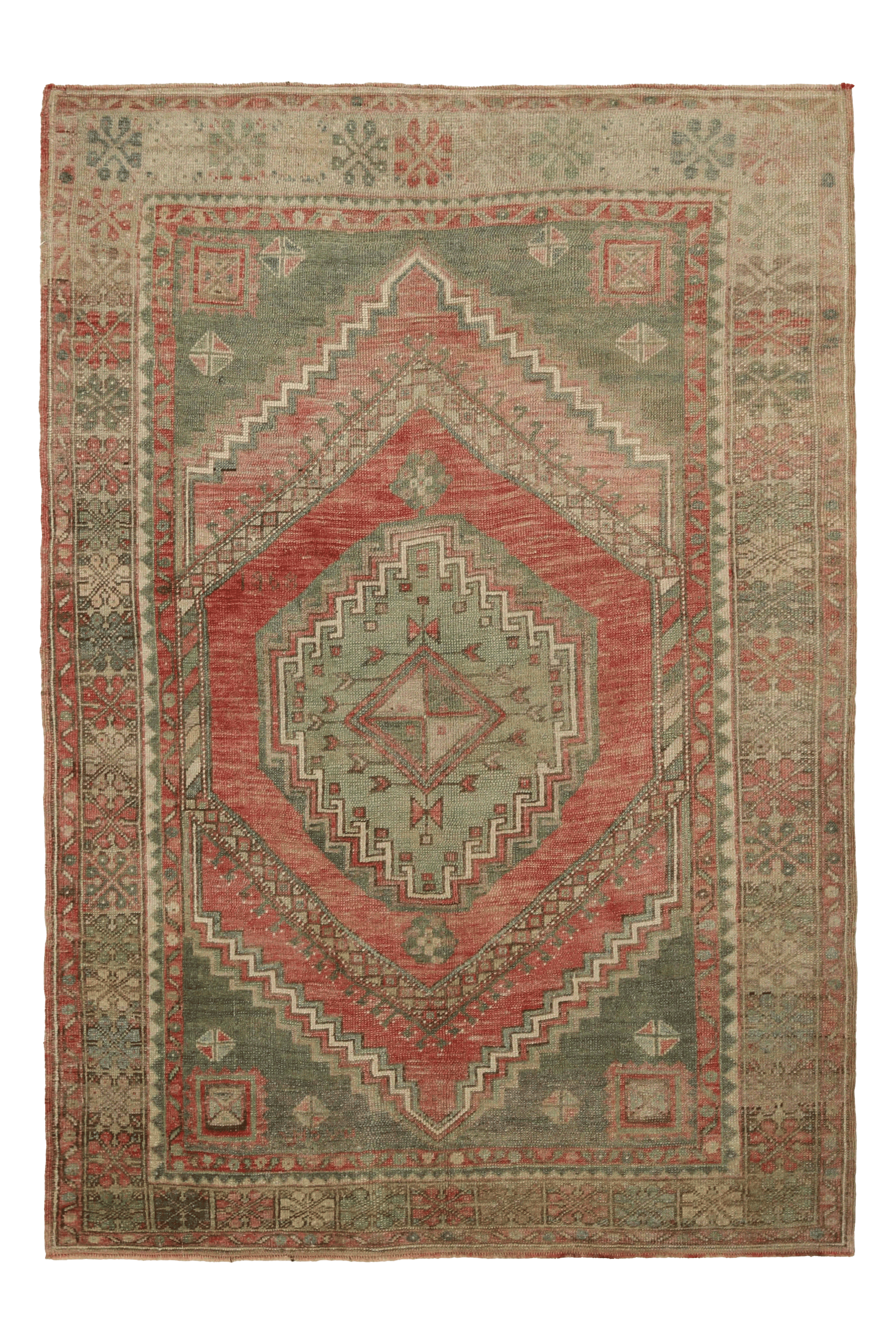 Antique Turkey Traditional Rug 93181
