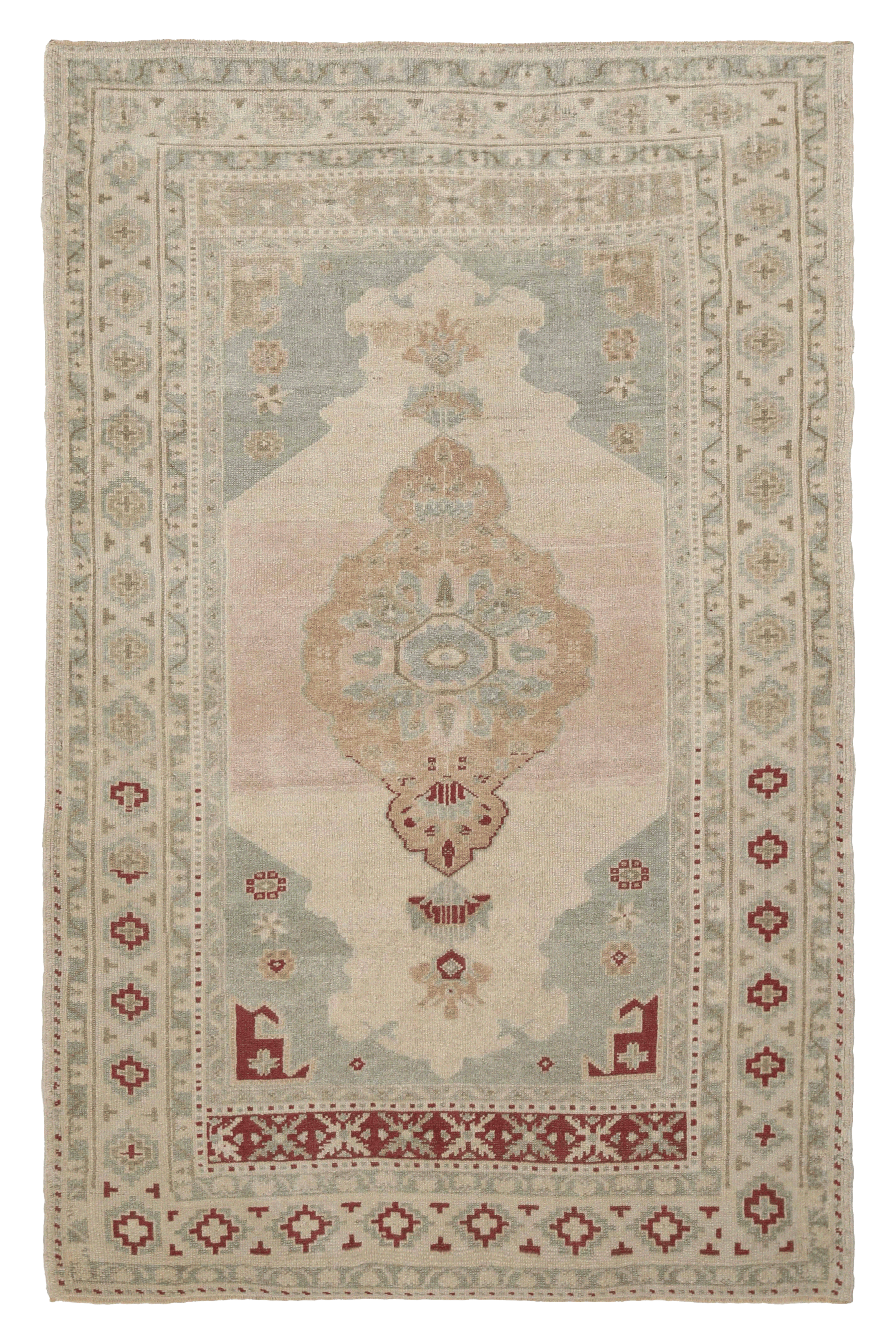 Antique Turkey Traditional Rug 93184