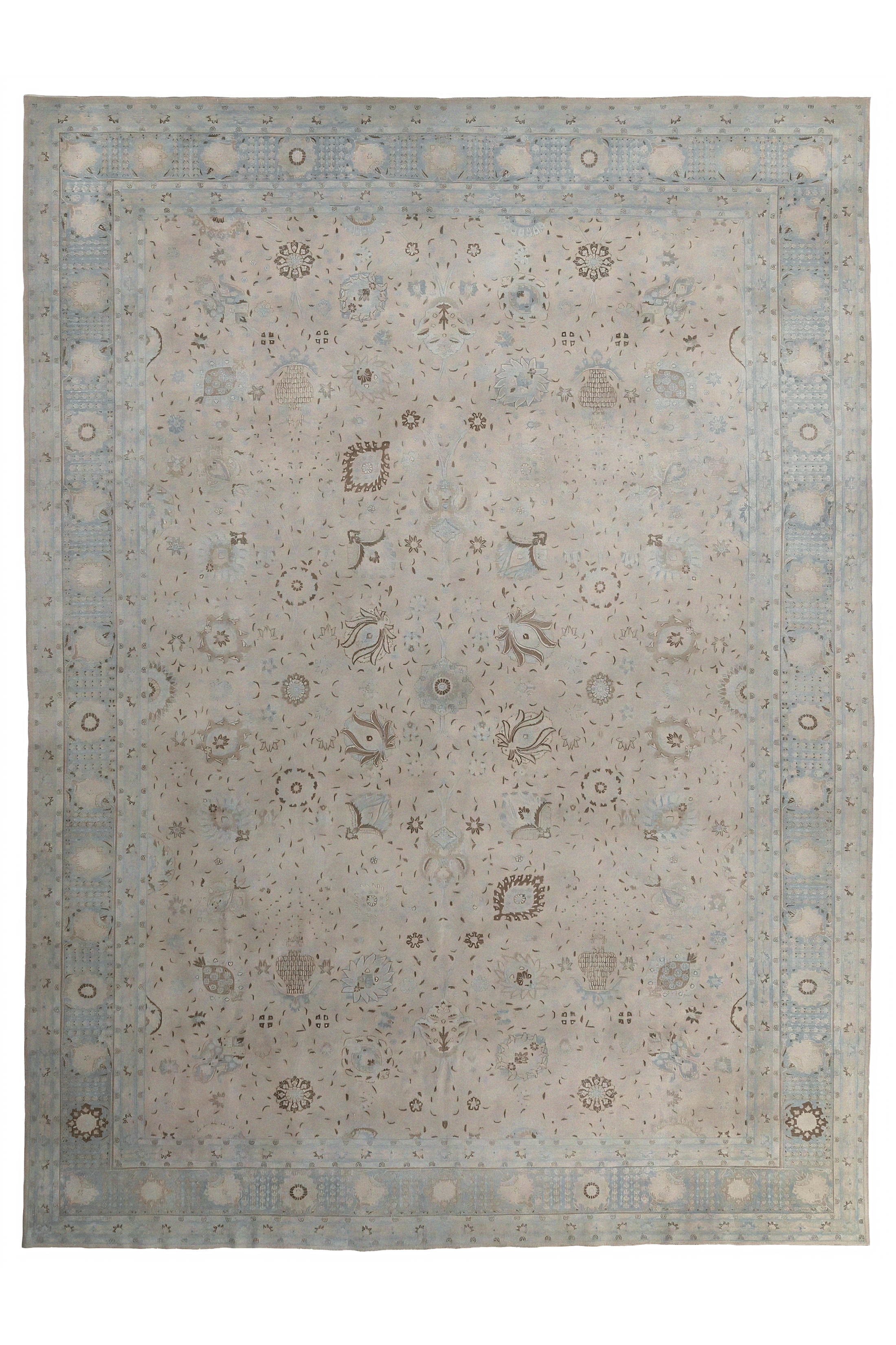 Antique Persian Traditional Rug 97642